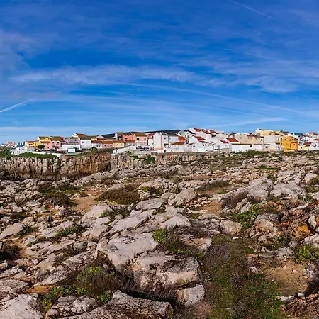 Casa Da Falesia 28 - Casa Holiday home Peniche